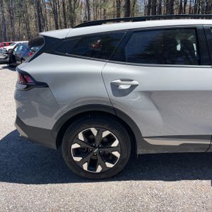 KIA SPORTAGE X-LINE - 9