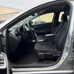 2016 Chevrolet MALIBU LS — миниатюра 32