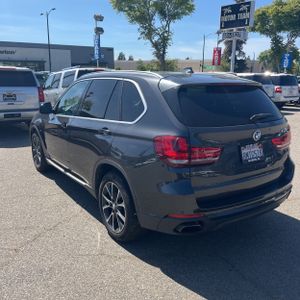 BMW X5 XDRIVE50I - 5