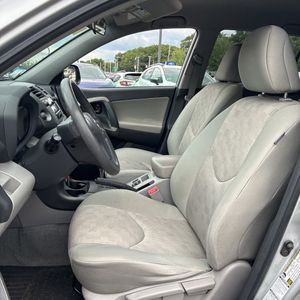 2011 Toyota RAV4 BASE — миниатюра 31