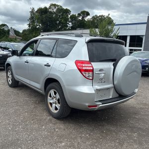 2011 Toyota RAV4 BASE — фото 5