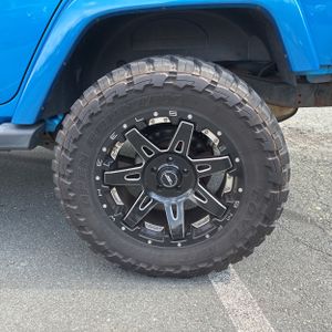 صورة 18 لـ 2015 JEEP WRANGLER UNLIMITED SAHARA