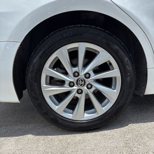 2024 Toyota CAMRY LE 缩略图 19