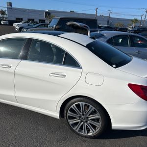 MERCEDES-BENZ CLA - 6