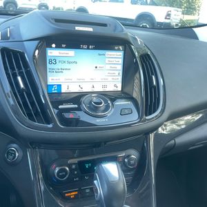صورة مصغرة 37 لـ 2016 FORD ESCAPE TITANIUM
