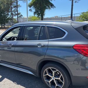 BMW X1 XDRIVE28I - 6