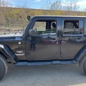 JEEP WRANGLER UNLIMITED SAHARA - 4