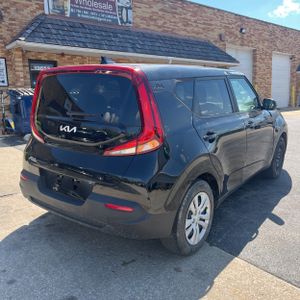 KIA SOUL LX - 8