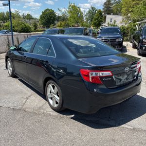 TOYOTA CAMRY - 4