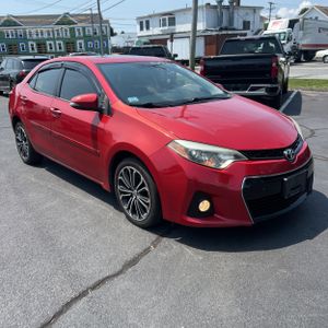 2015 Toyota COROLLA S PLUS thumbnail 12