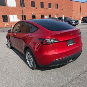 TESLA MODEL Y LONG RANGE - 5