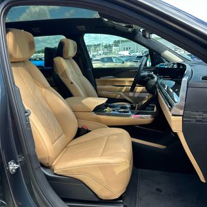 2026 Cadillac ESCALADE IQL PREMIUM SPORT — миниатюра 32