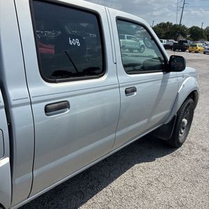 صورة مصغرة 52 لـ 2004 Nissan FRONTIER XE-V6