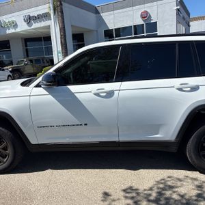 JEEP GRAND CHEROKEE ALTITUDE 4X4 - 4