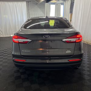 FORD FUSION SE - 7