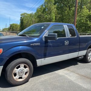 FORD F-150 XLT - 2