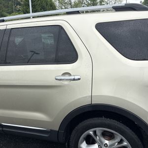 FORD EXPLORER LIMITED - 6