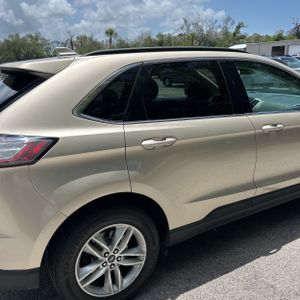 FORD EDGE SEL - 9