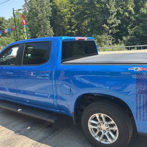 2025 Chevrolet SILVERADO 1500 LT 照片 6