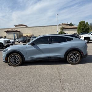 FORD MUSTANG MACH-E PREMIUM - 3