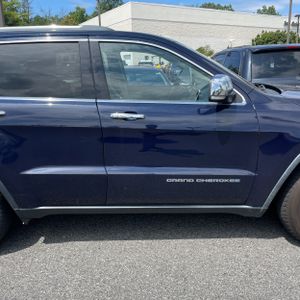 2015 JEEP GRAND CHEROKEE LIMITED — фото 11