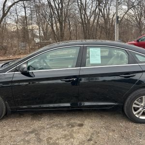 HYUNDAI SONATA ECO - 4