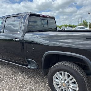 CHEVROLET SILVERADO 2500HD HIGH COUNTRY - 6
