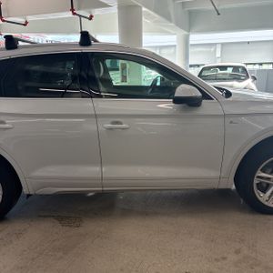 صورة 11 لـ 2021 AUDI Q5 PREMIUM
