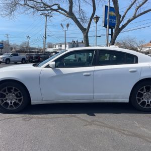 DODGE CHARGER SXT - 4