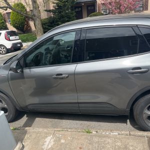 FORD ESCAPE ST-LINE - 4