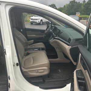 2019 Honda ODYSSEY EX-L — миниатюра 32