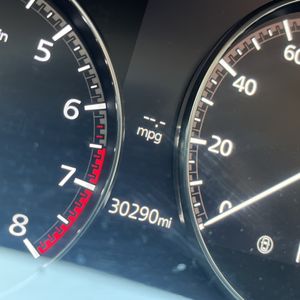 صورة مصغرة 42 لـ 2023 Mazda CX-30 CARBON EDITION