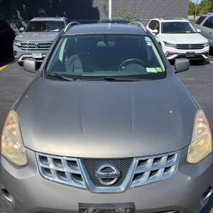 2011 Nissan ROGUE SV photo 15