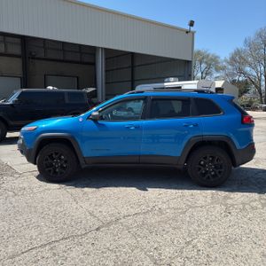 JEEP CHEROKEE TRAILHAWK - 3
