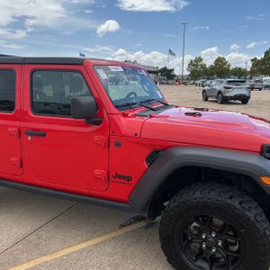 صورة مصغرة 13 لـ 2025 JEEP WRANGLER WILLYS