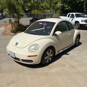 2006 Volkswagen NEW BEETLE 2.5 PZEV — фото 1