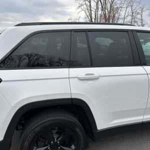 JEEP GRAND CHEROKEE ALTITUDE - 9