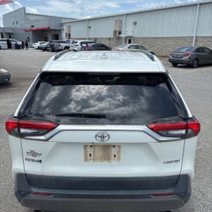 2021 Toyota RAV4 LIMITED 缩略图 16
