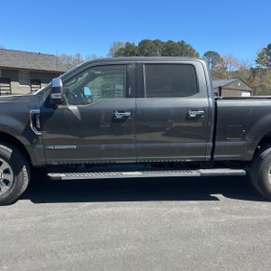 FORD F-350 SUPER DUTY LARIAT - 4
