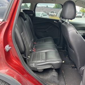 صورة مصغرة 35 لـ 2016 FORD ESCAPE SE