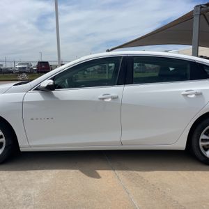 CHEVROLET MALIBU LT - 4