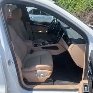 2025 Porsche MACAN 缩略图 33