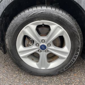 صورة مصغرة 17 لـ 2016 FORD ESCAPE SE