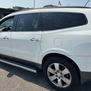 2011 Chevrolet TRAVERSE LT 照片 6