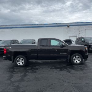 CHEVROLET SILVERADO 1500 - 10