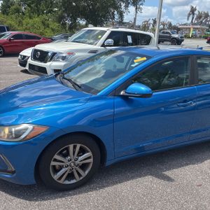 HYUNDAI ELANTRA VALUE EDITION - 2