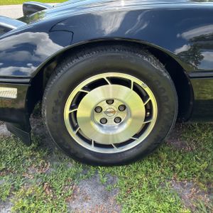 1986 Chevrolet CORVETTE BASE — миниатюра 15