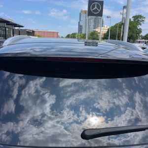 2025 Mercedes-BENZ GLC thumbnail 16