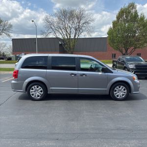 DODGE GRAND CARAVAN - 10