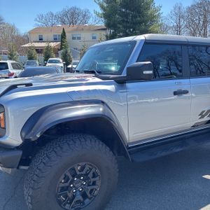 FORD BRONCO RAPTOR - 2